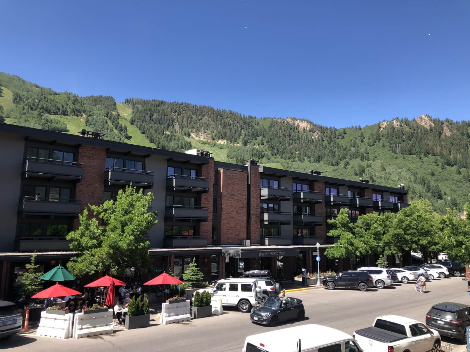 Aspen Square Condominium Hotel Renovation